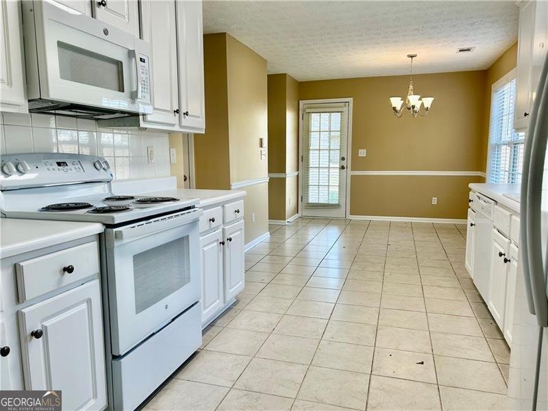 2703 Regal Circle Conyers - 11