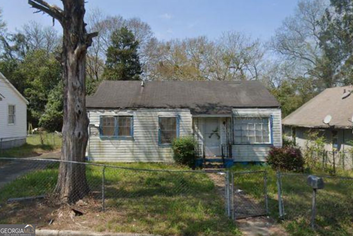 1541 Wellworth Avenue Macon - 1