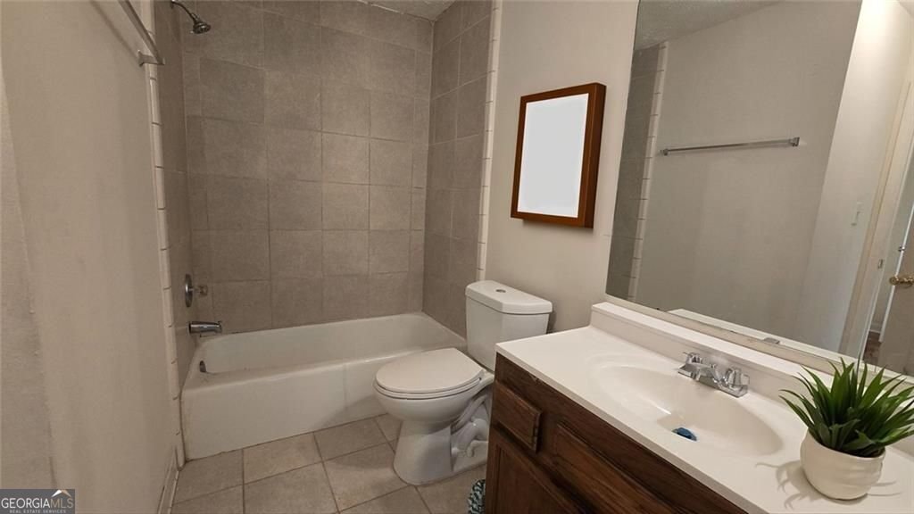 2173 Wellington Circle Lithonia - 8