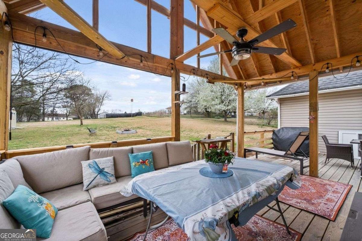 22 VALLEY CREEK Drive Cartersville - 28