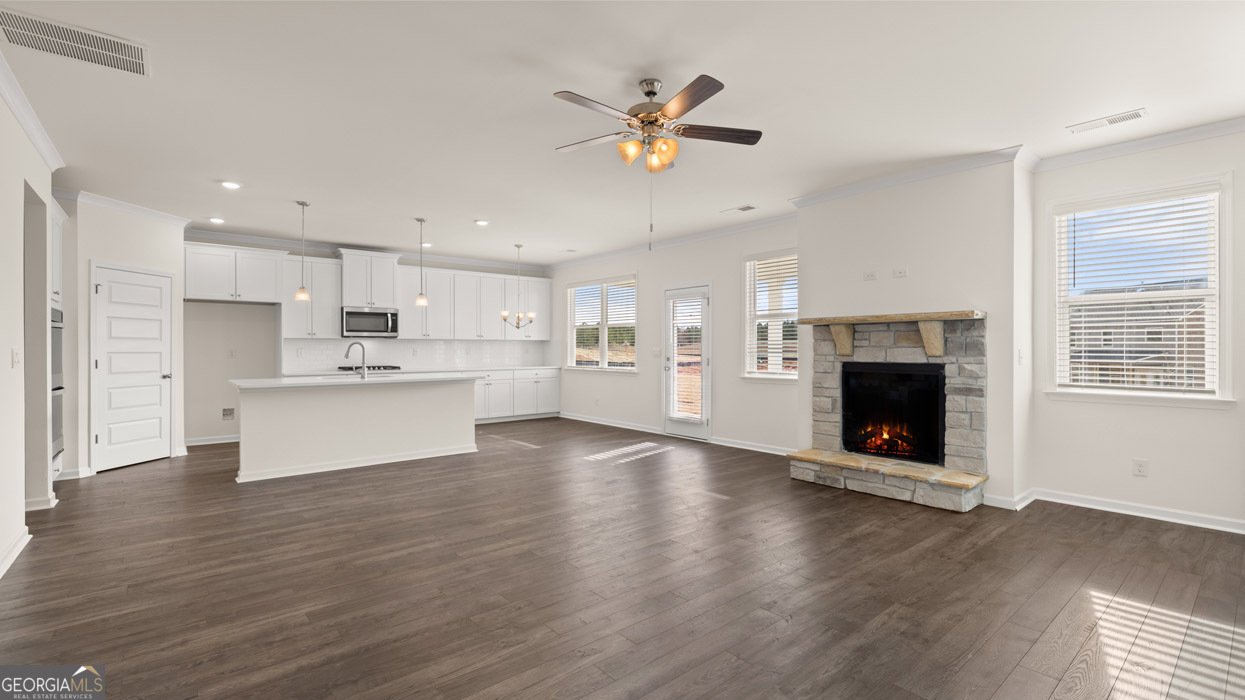 1712 Goodwin Drive Hampton - 18