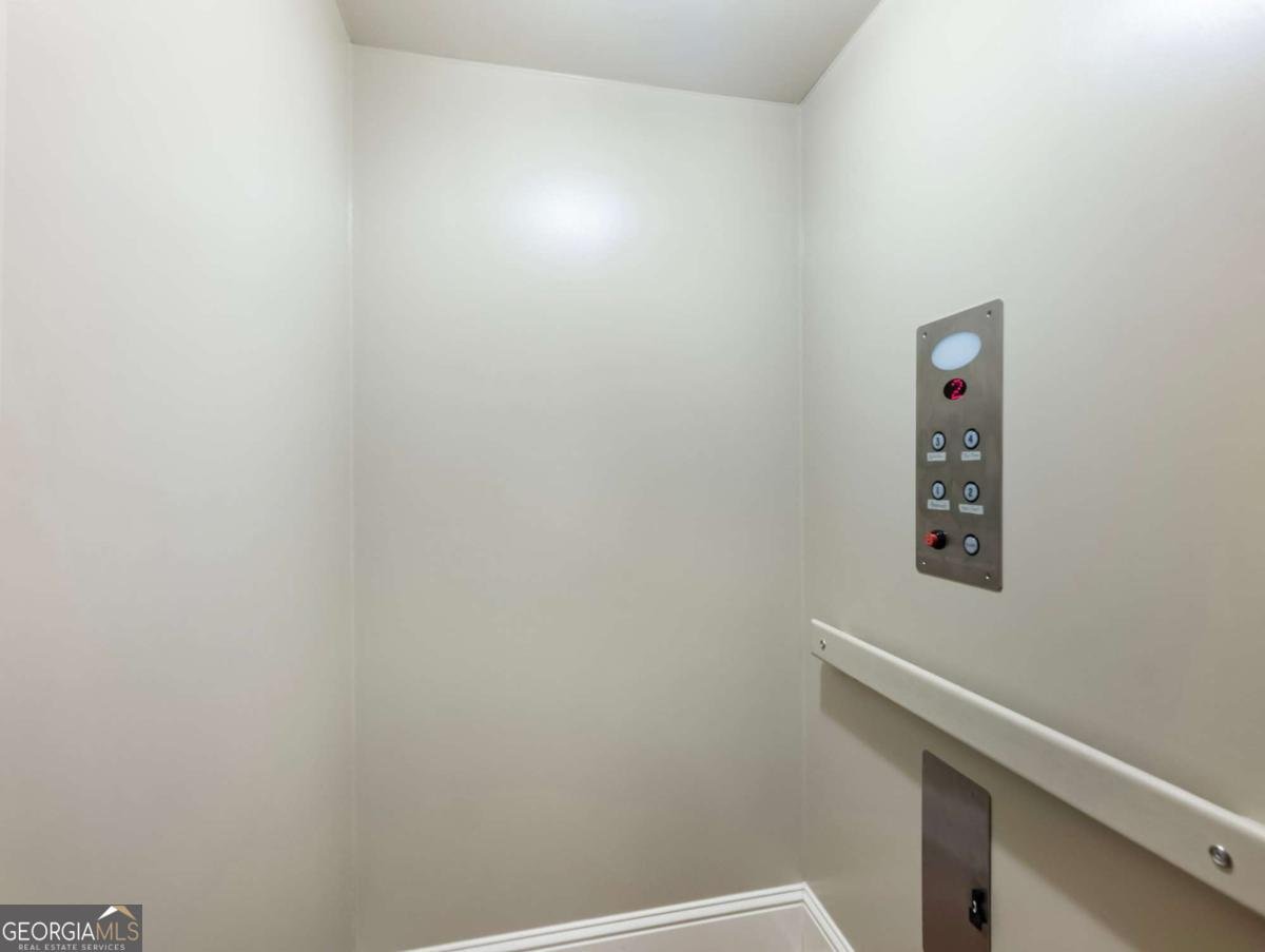 6947 FELLOWSHIP Lane Flowery Branch - 48