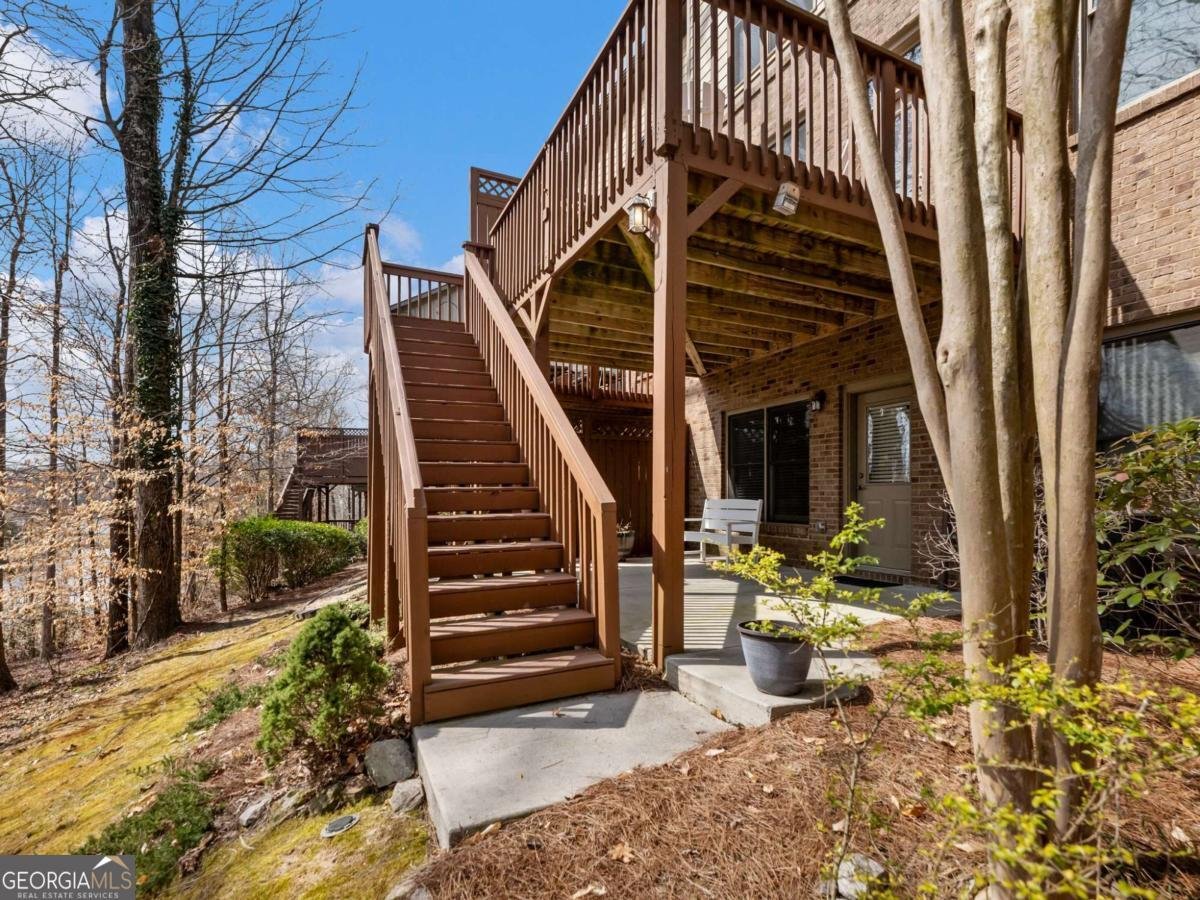 6947 FELLOWSHIP Lane Flowery Branch - 91