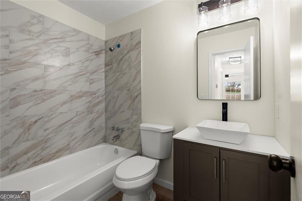 3753 Adamsville Drive Atlanta - 17