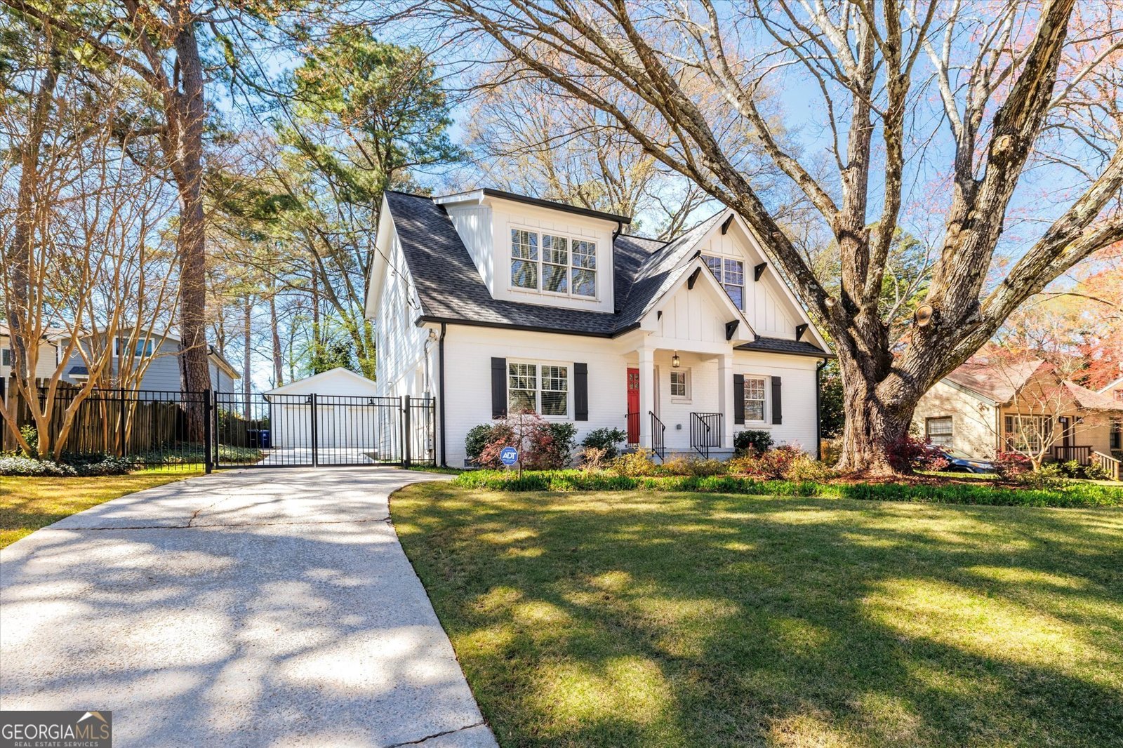 827 Derrydown Way Decatur - 1