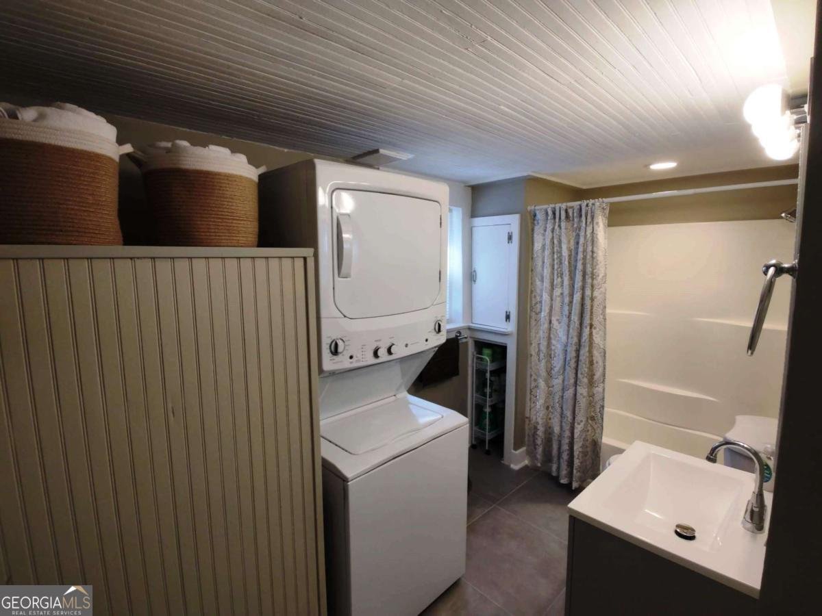 21 Butler Street Rome - 18