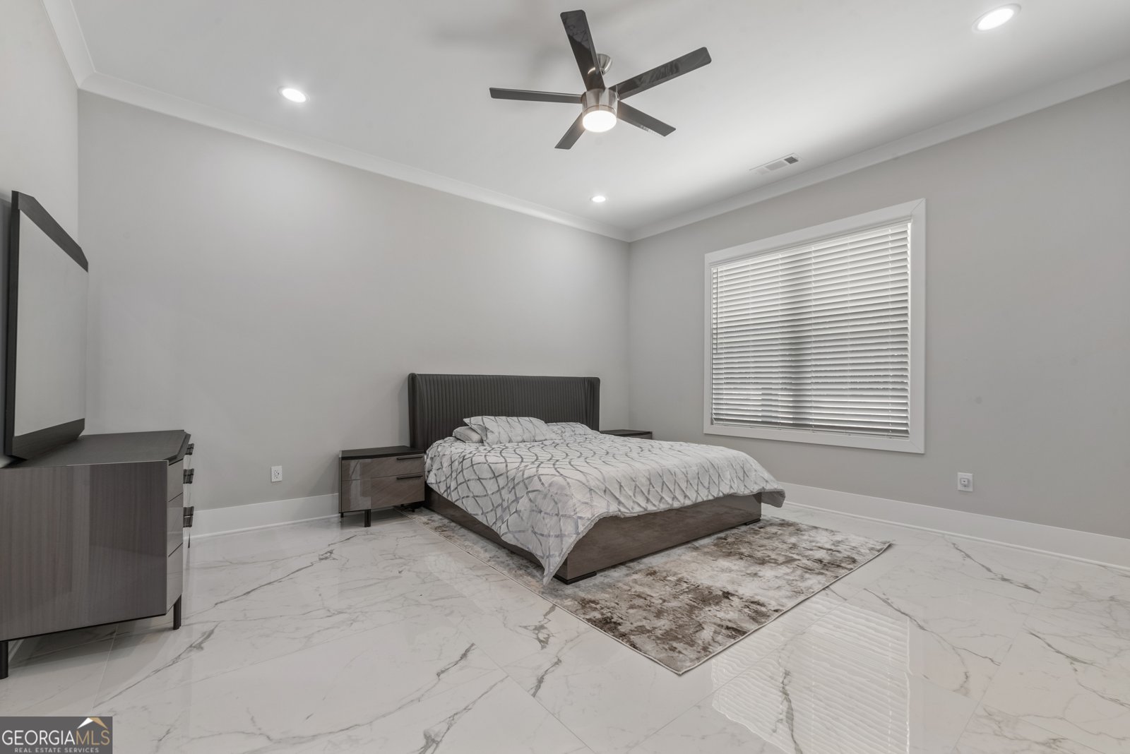 1011 Nours Circle Lawrenceville - 40