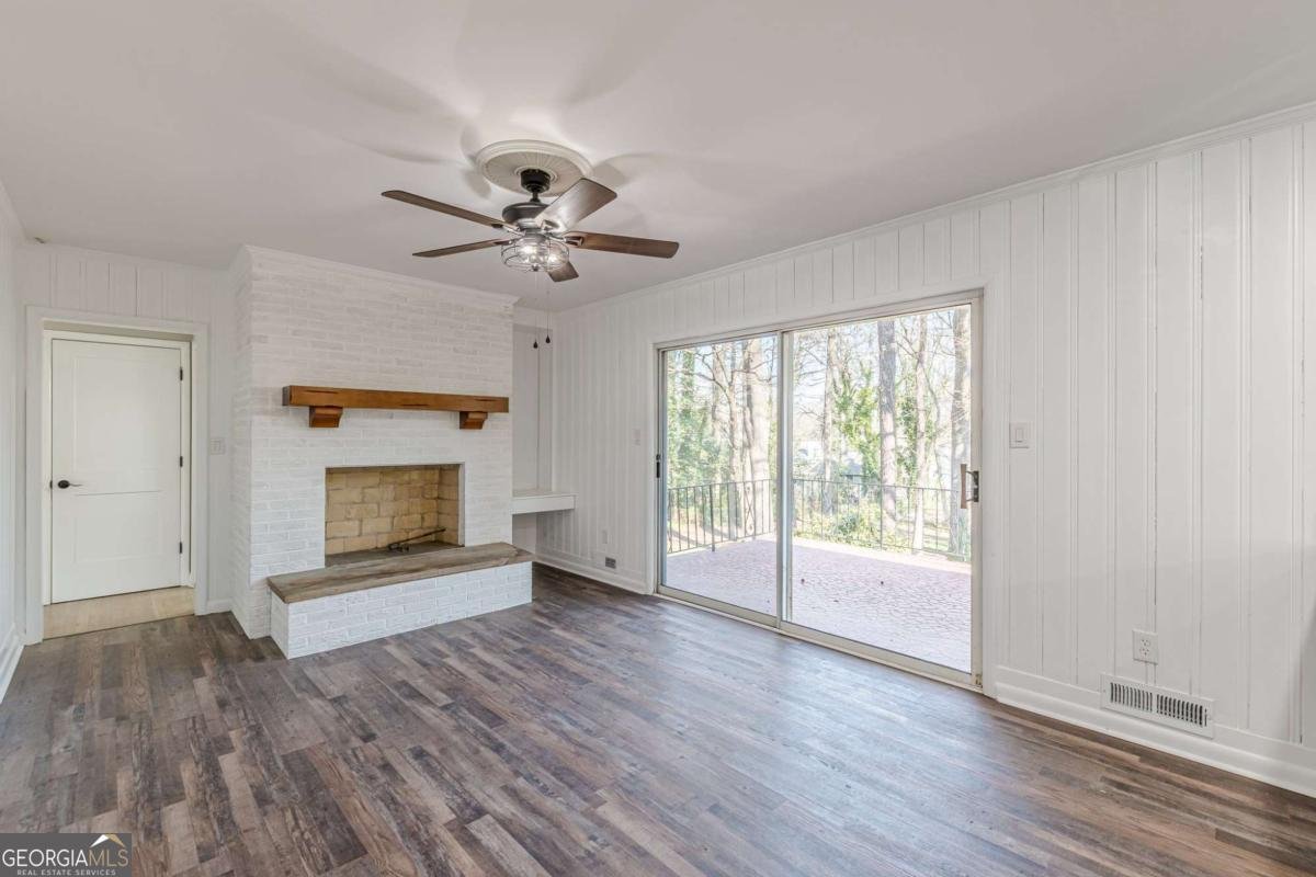 407 North Avenue Hapeville - 18