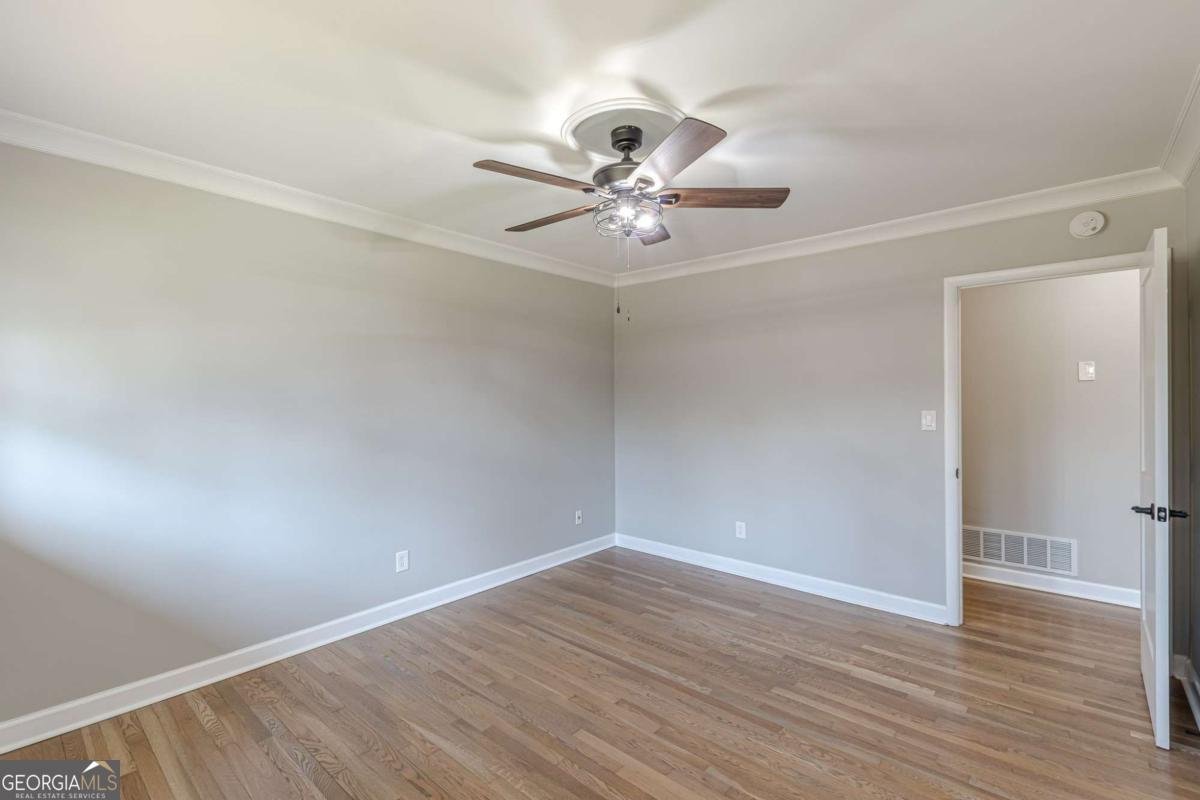 407 North Avenue Hapeville - 36