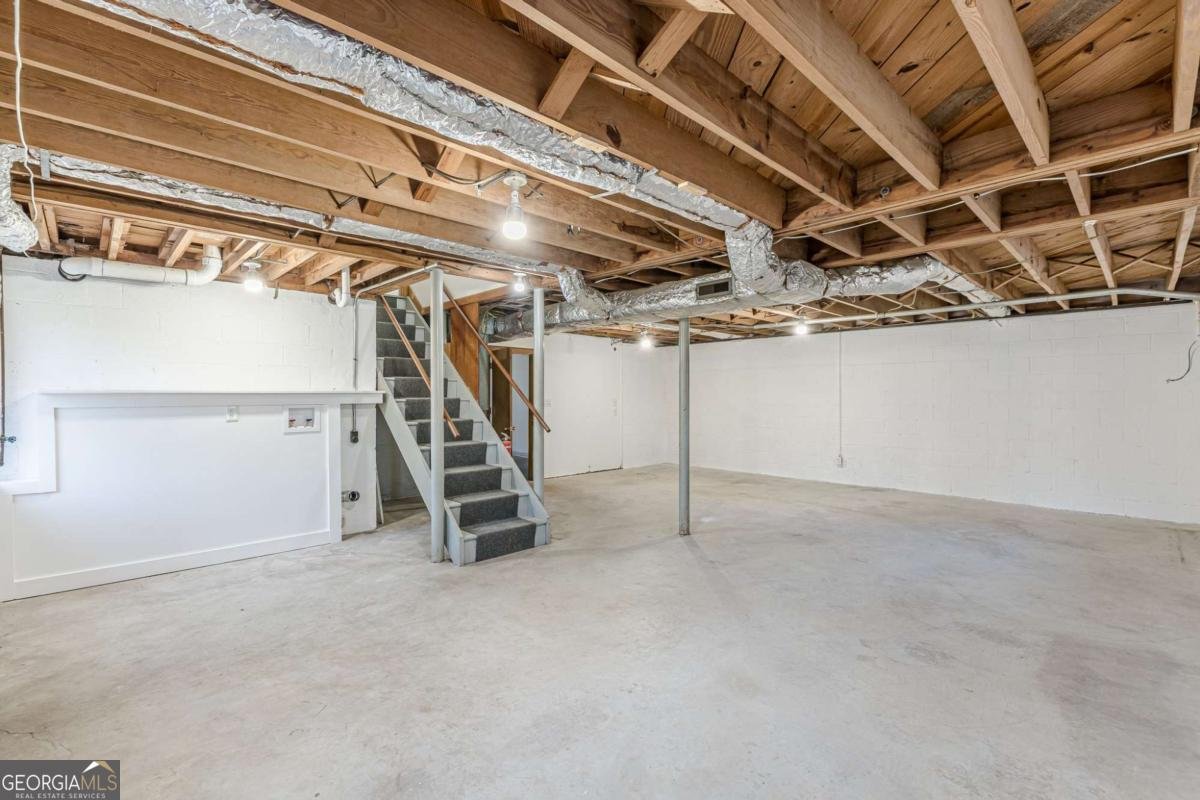 407 North Avenue Hapeville - 47