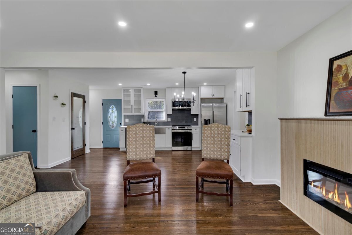 629 Moselle Drive Mableton - 11