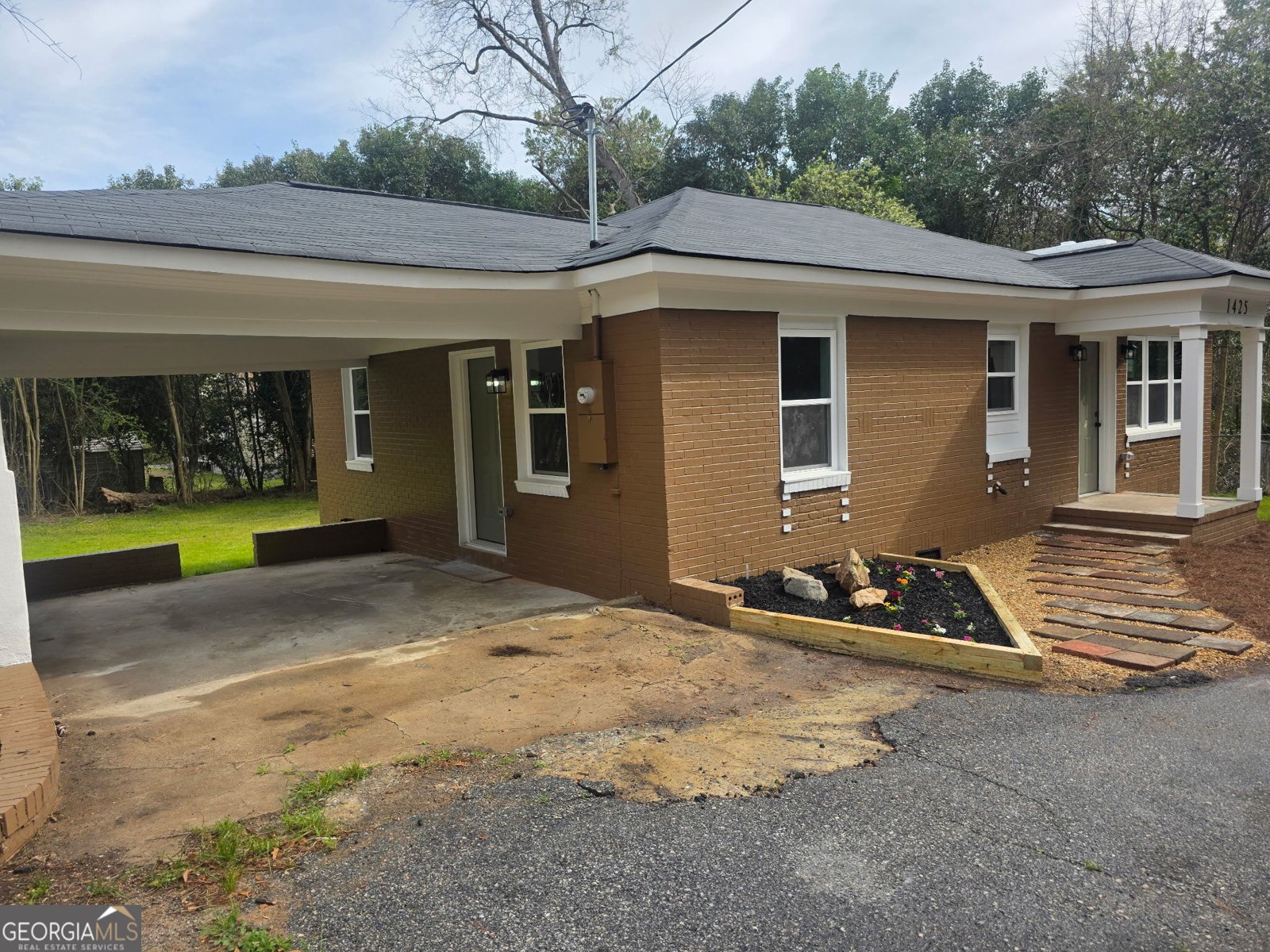 1425 Walls Lane Macon - 3