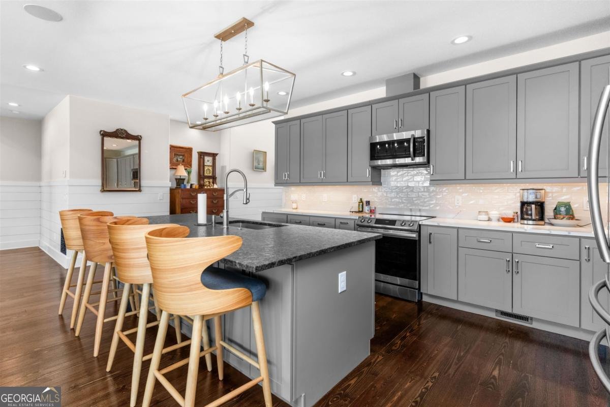 1041 Shoreline Drive Madison - 20