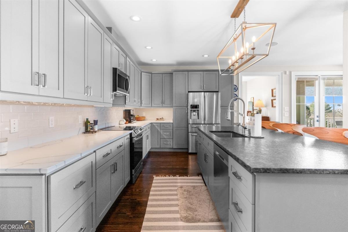 1041 Shoreline Drive Madison - 21