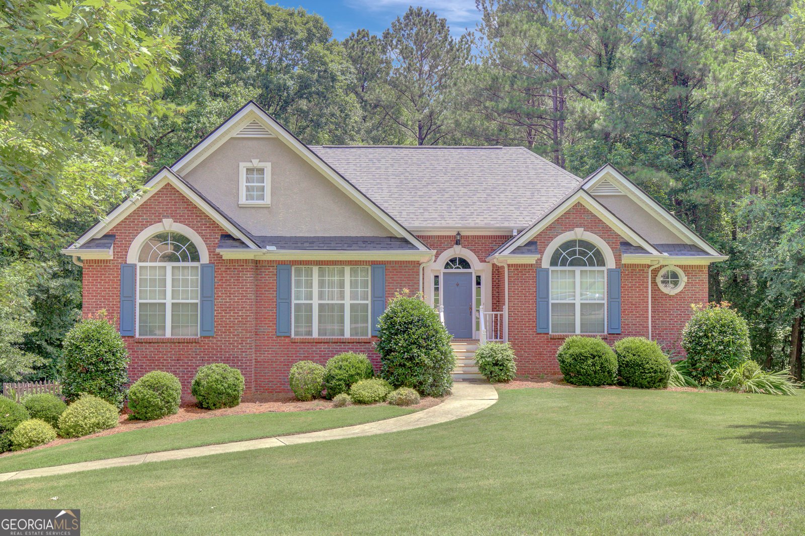 140 Rockglen Court Fayetteville - 1