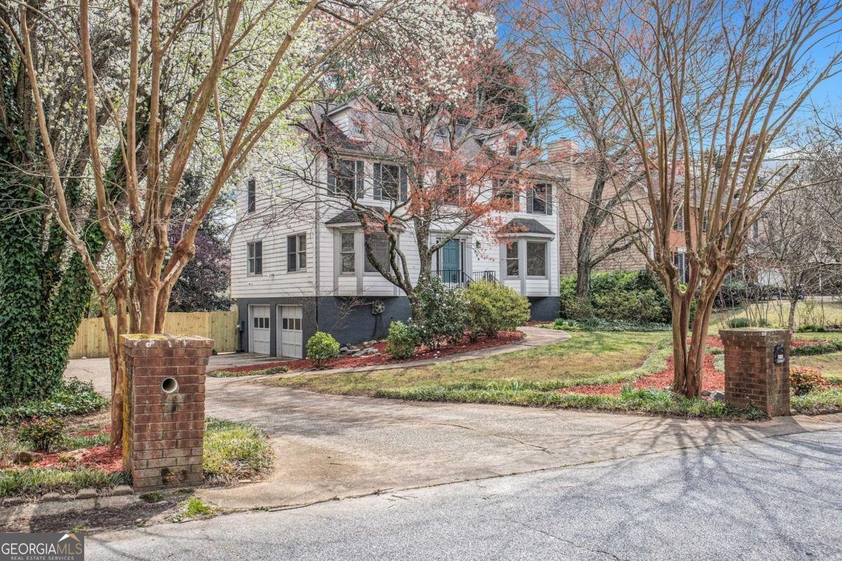 930 Camden Hill Court Lawrenceville - 2