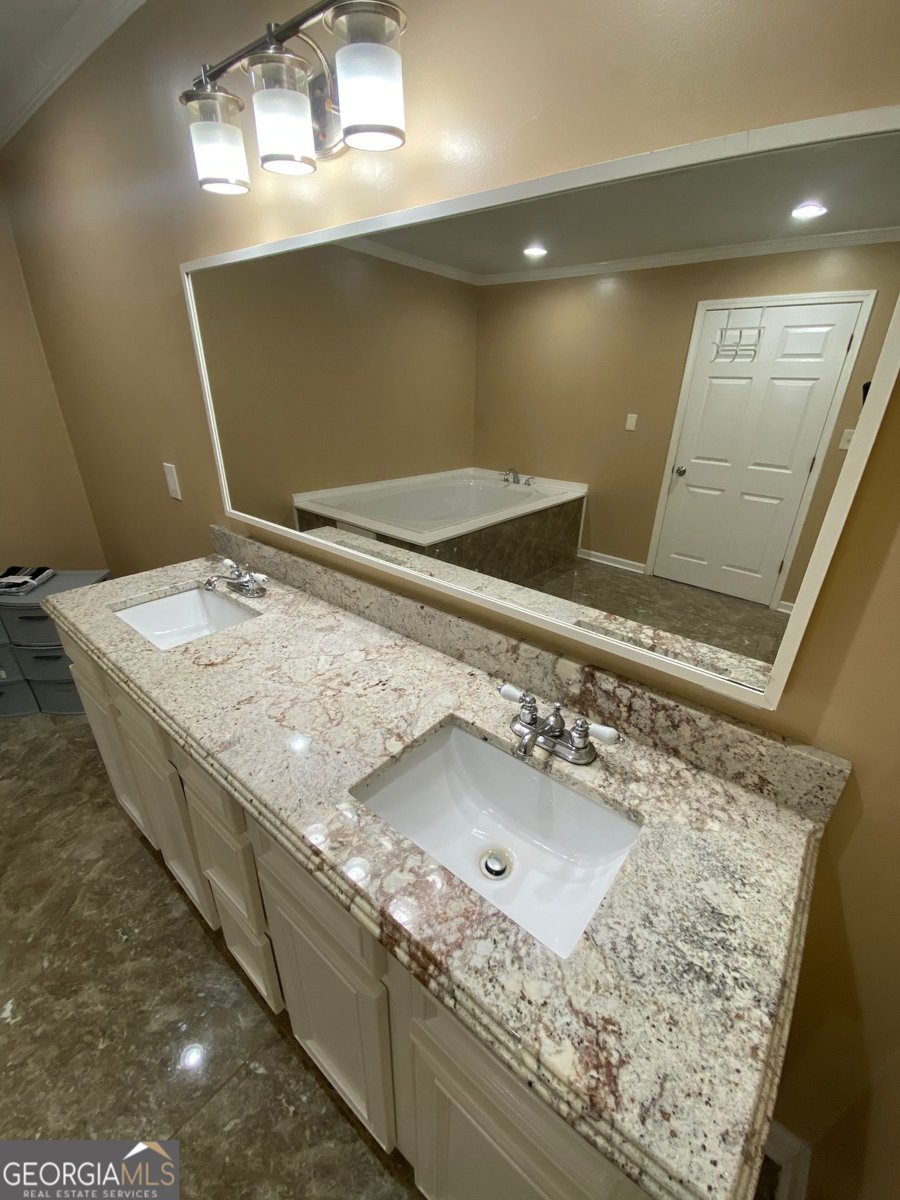 615 Woodruff Road Carrollton - 8