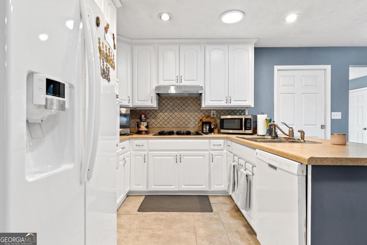 2780 Lakecrest Drive Sparta - 14