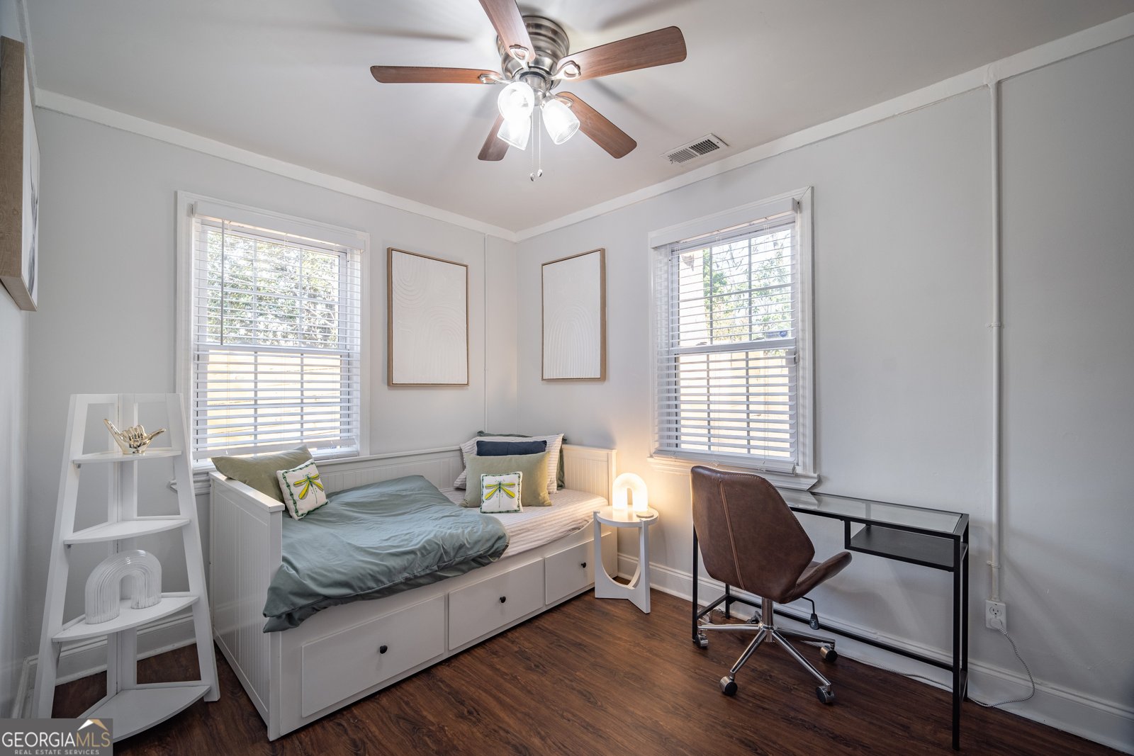 1475 ELIZABETH Lane East Point - 9