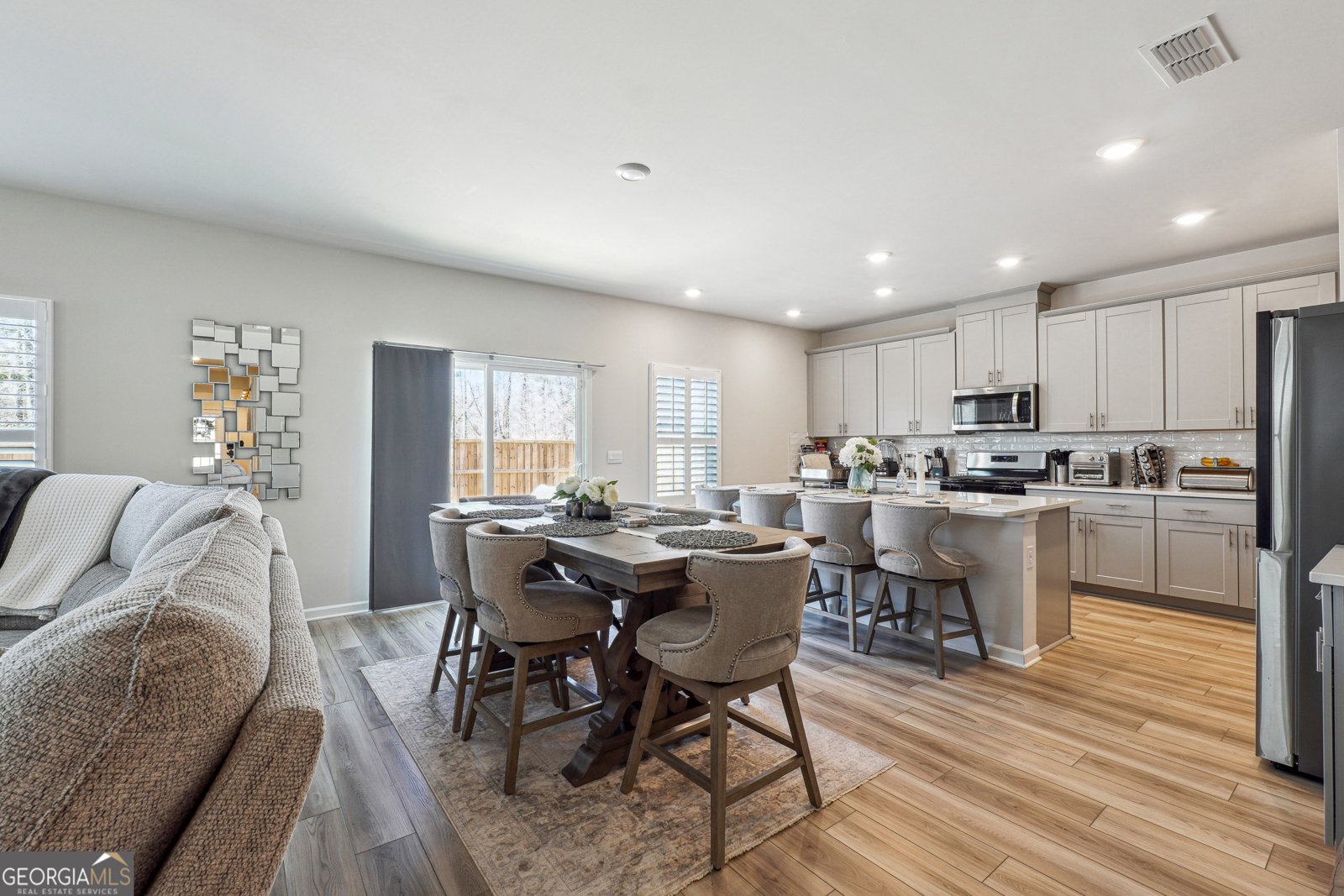 6910 Newcastle Court Fairburn - 8