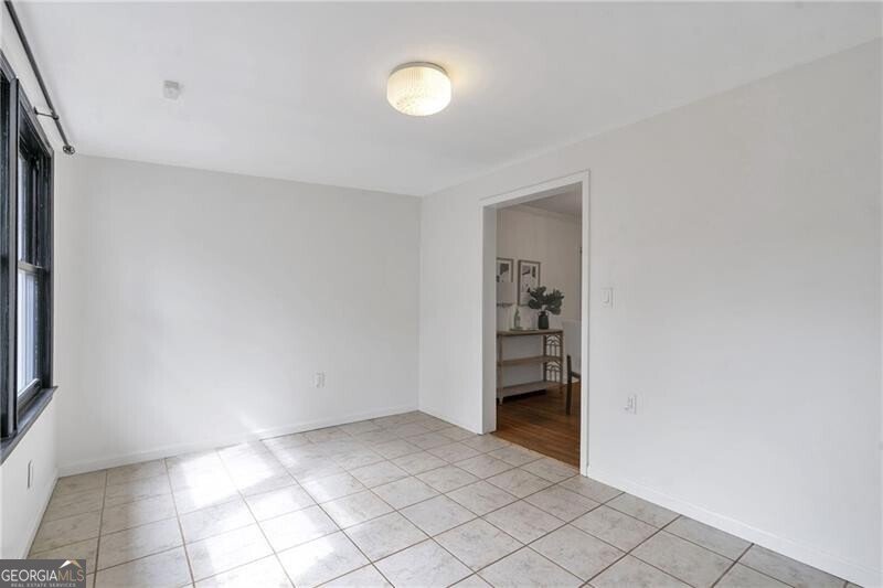 1631 DRESDEN Drive Brookhaven - 19