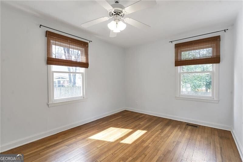 1631 DRESDEN Drive Brookhaven - 27