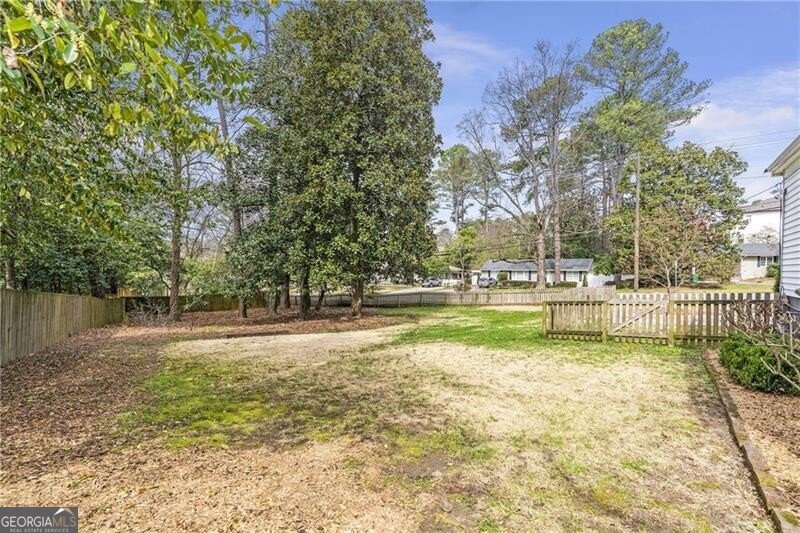 1631 DRESDEN Drive Brookhaven - 35