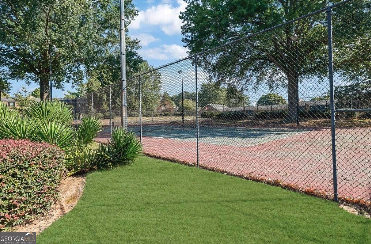 165 River Drive Sandy Springs - 20