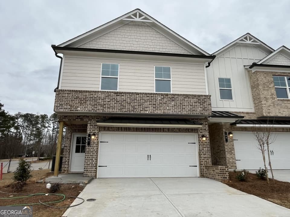 11 Creekside Commons Drive Hoschton - 1