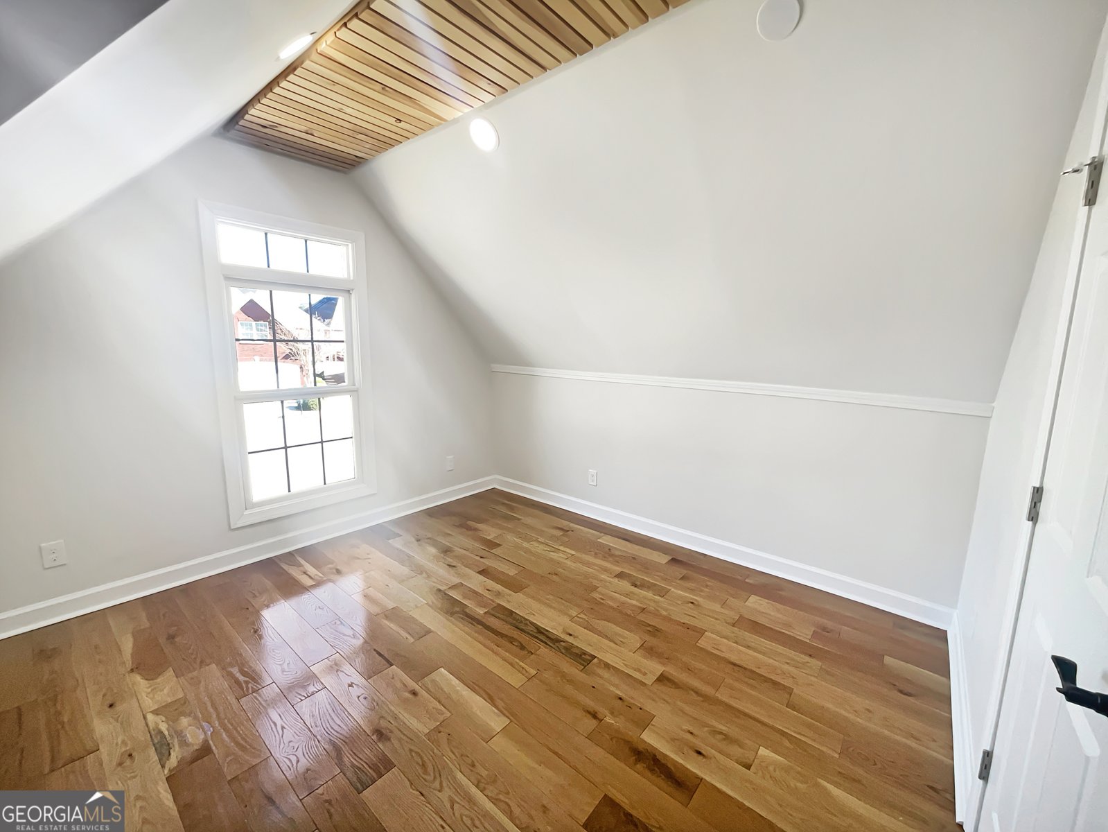 1832 Glenwood Lane Snellville - 17