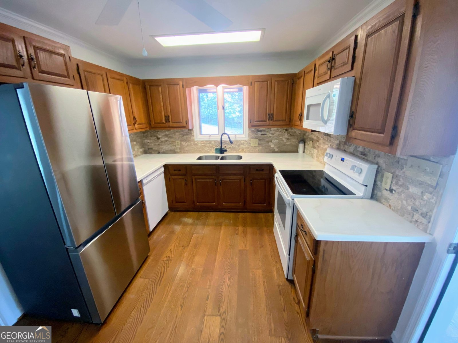 3515 South Bend Road Gainesville - 19