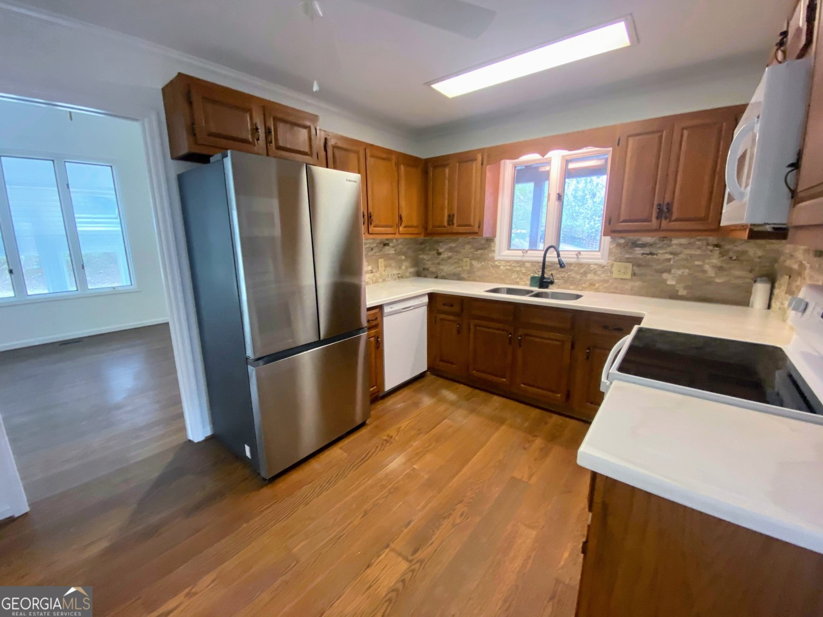 3515 South Bend Road Gainesville - 24