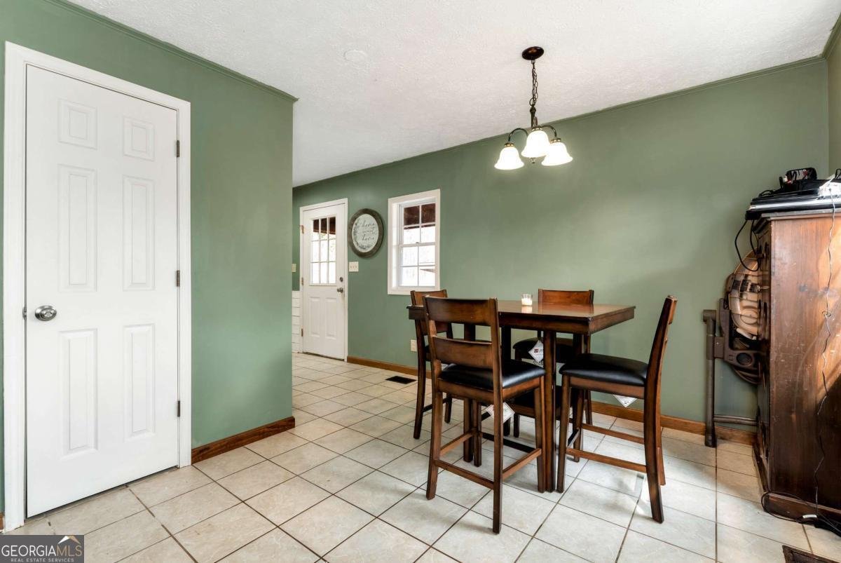 2986 Defoor Road Toccoa - 34