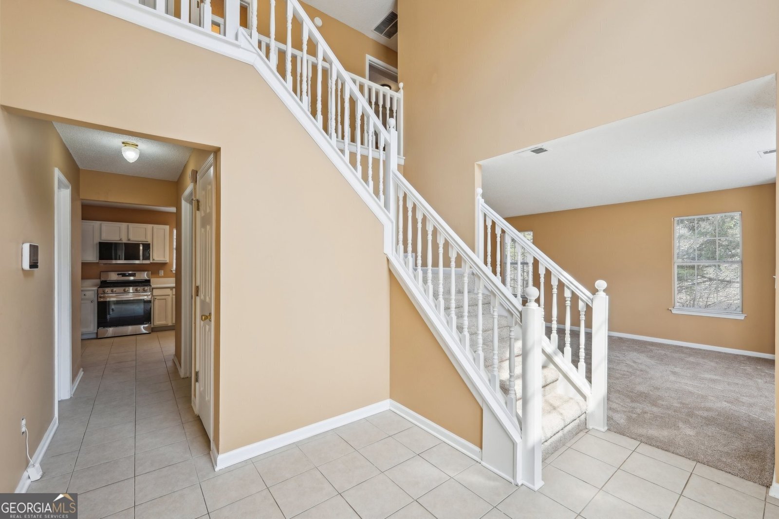 204 Eleanor Court Stockbridge - 11