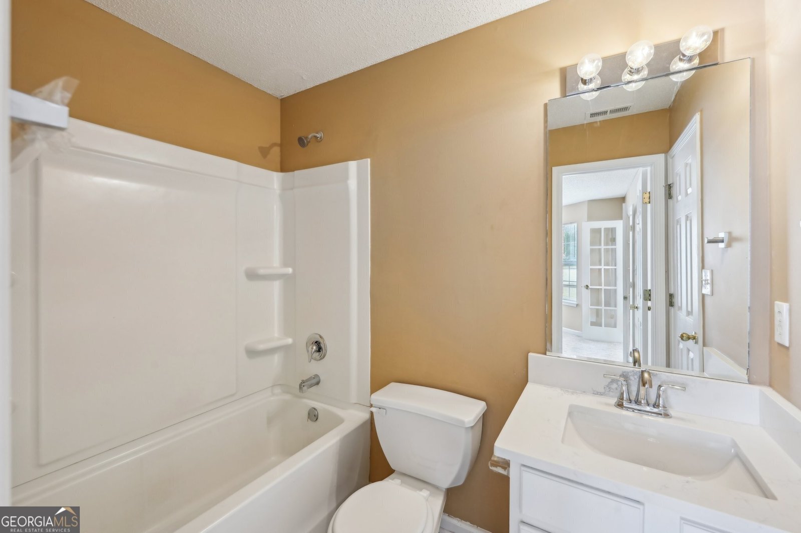 204 Eleanor Court Stockbridge - 35