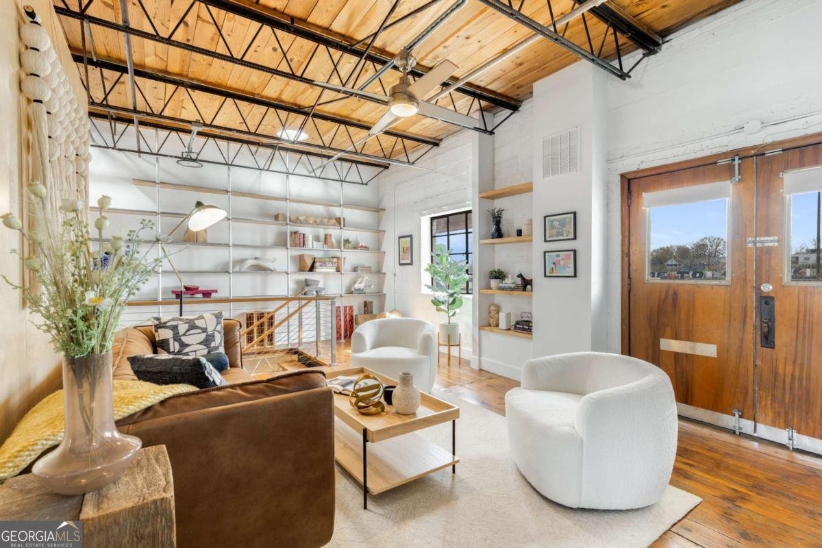 834 Dekalb Avenue Atlanta - 25