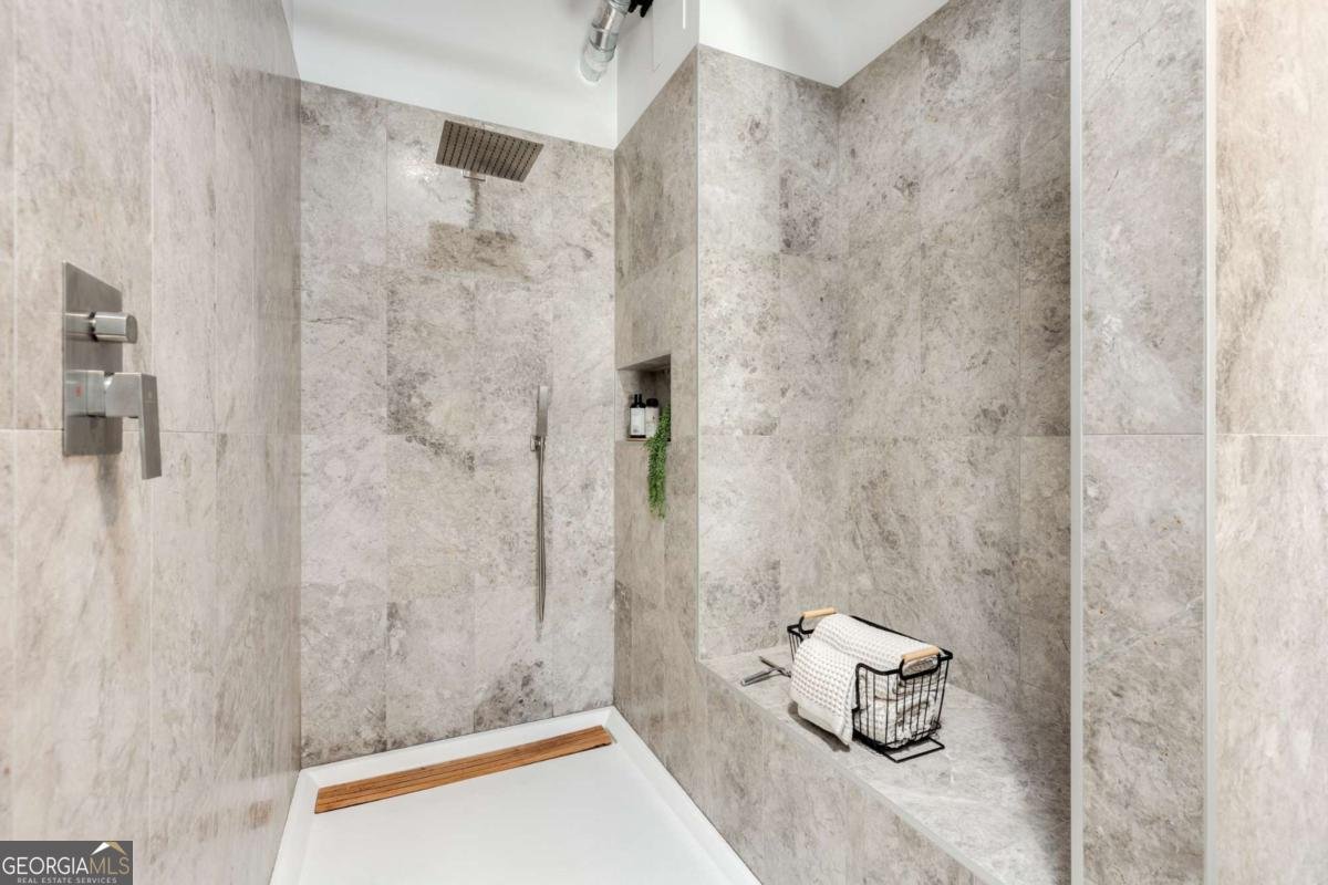 834 Dekalb Avenue Atlanta - 34