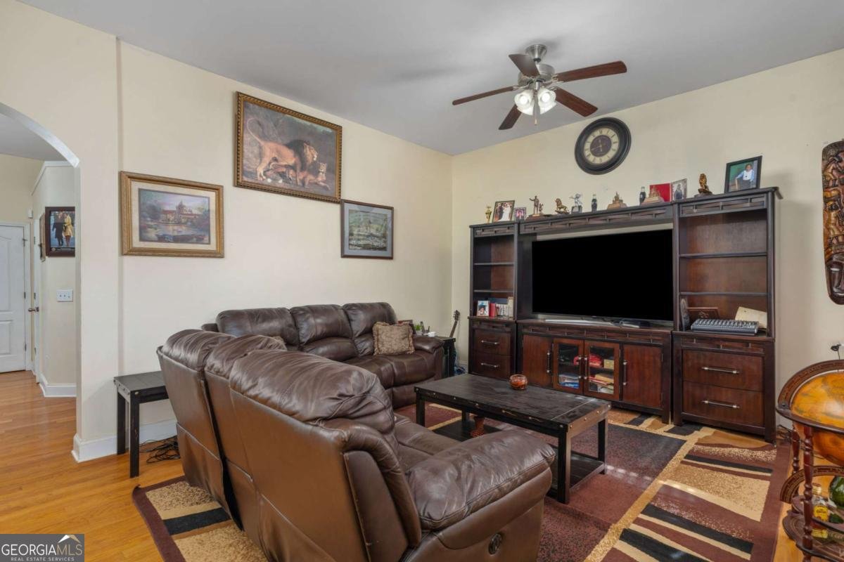 631 Ivy Brook Way Macon - 13