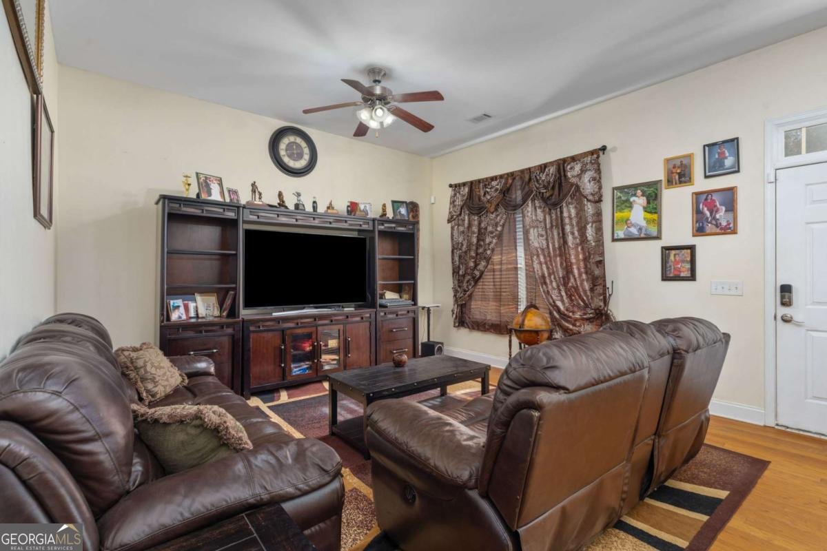 631 Ivy Brook Way Macon - 14