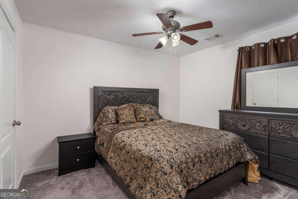 631 Ivy Brook Way Macon - 32