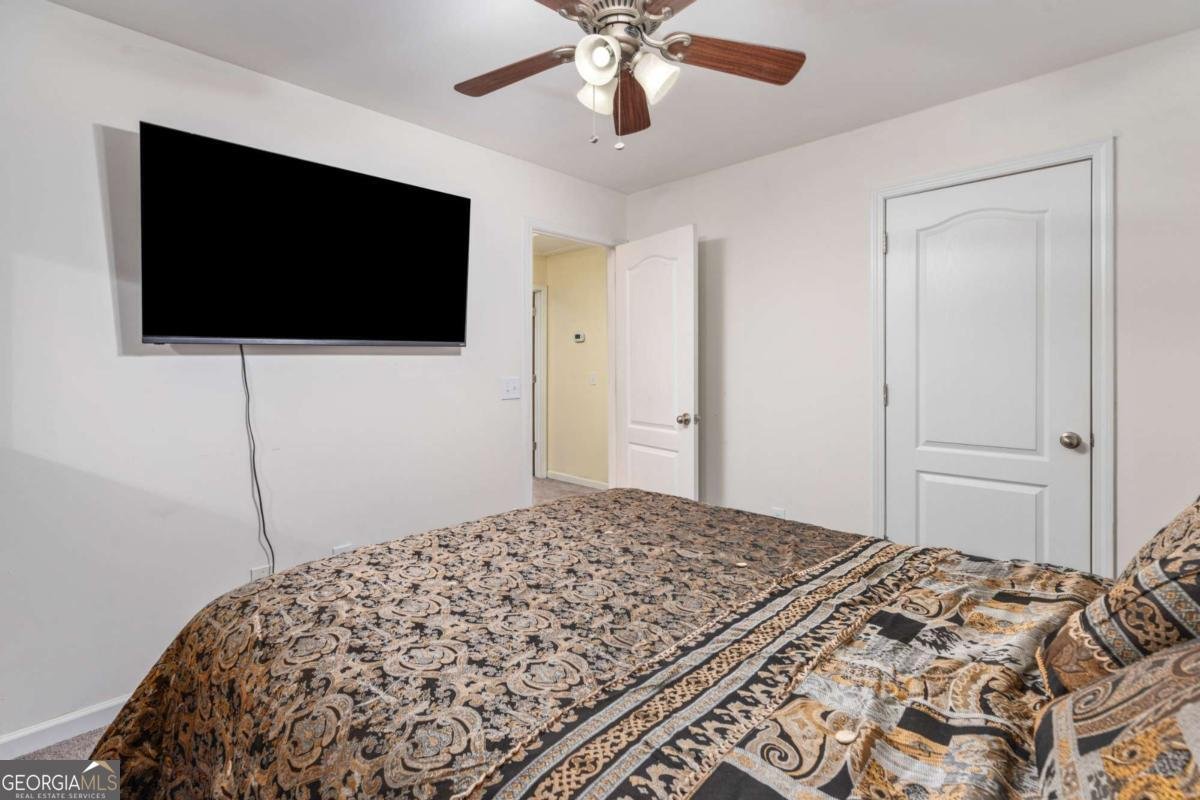 631 Ivy Brook Way Macon - 33