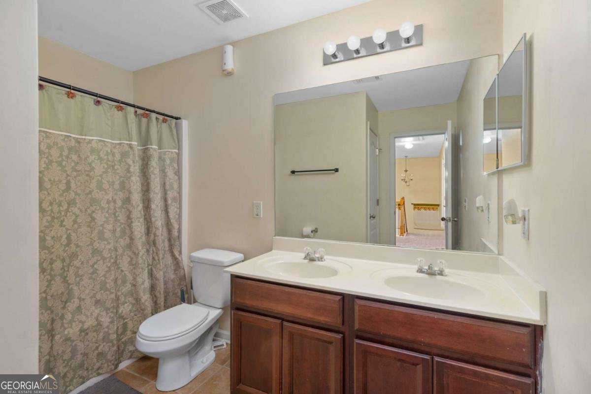 631 Ivy Brook Way Macon - 35