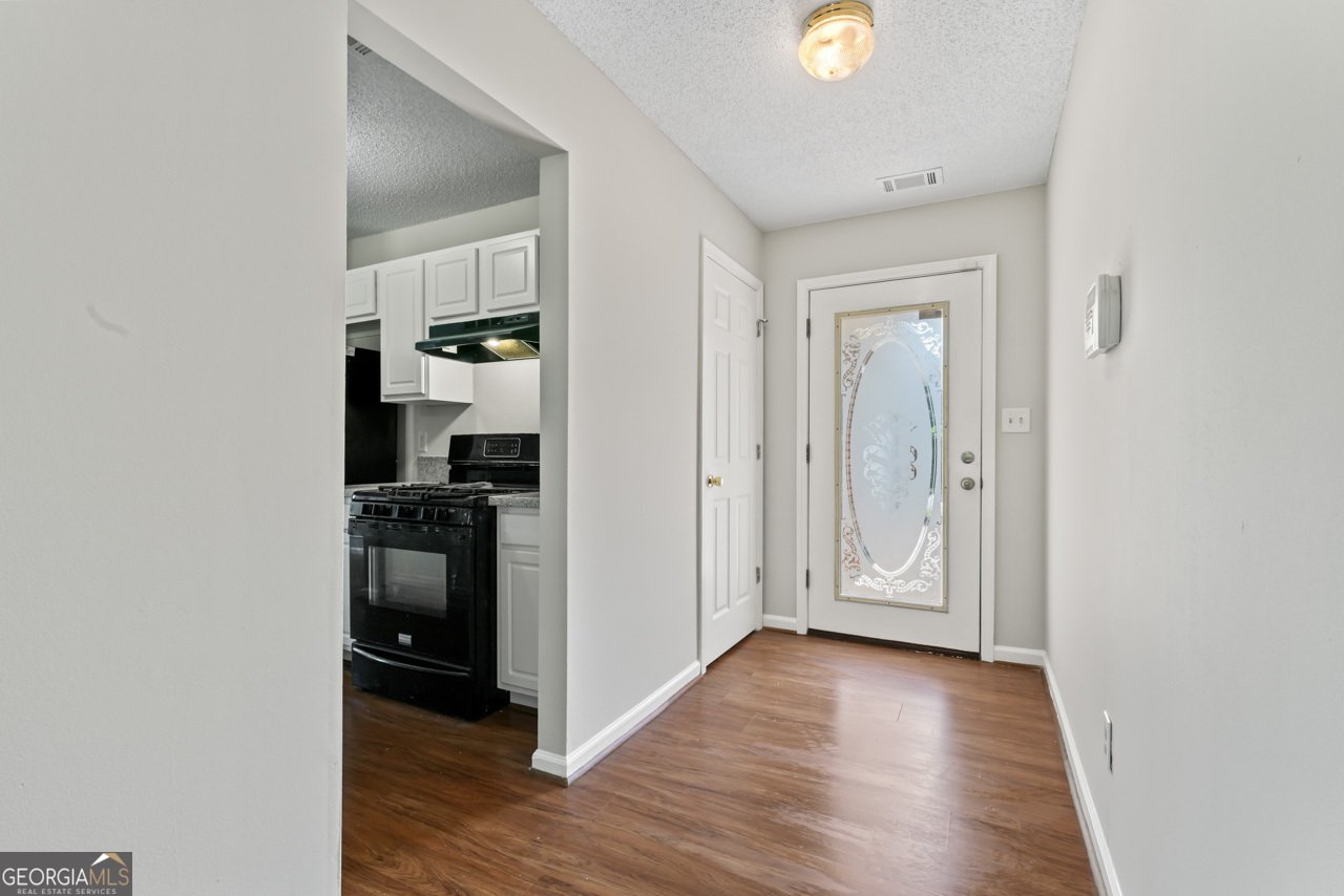 217 Crystal Court Hampton - 13