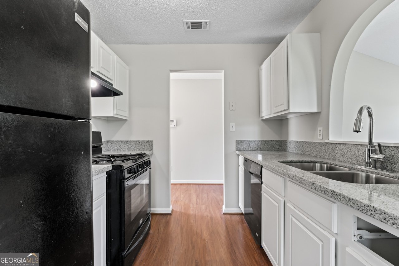 217 Crystal Court Hampton - 14