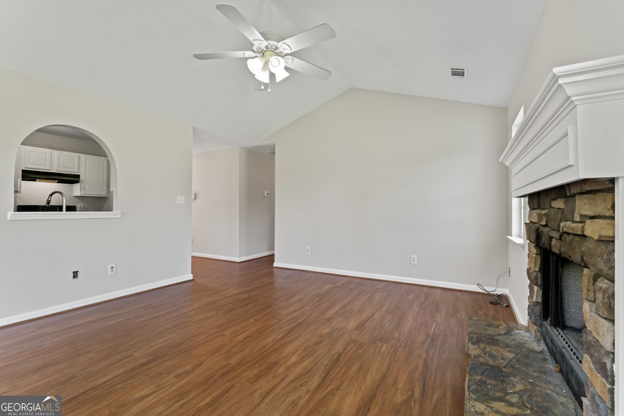 217 Crystal Court Hampton - 15