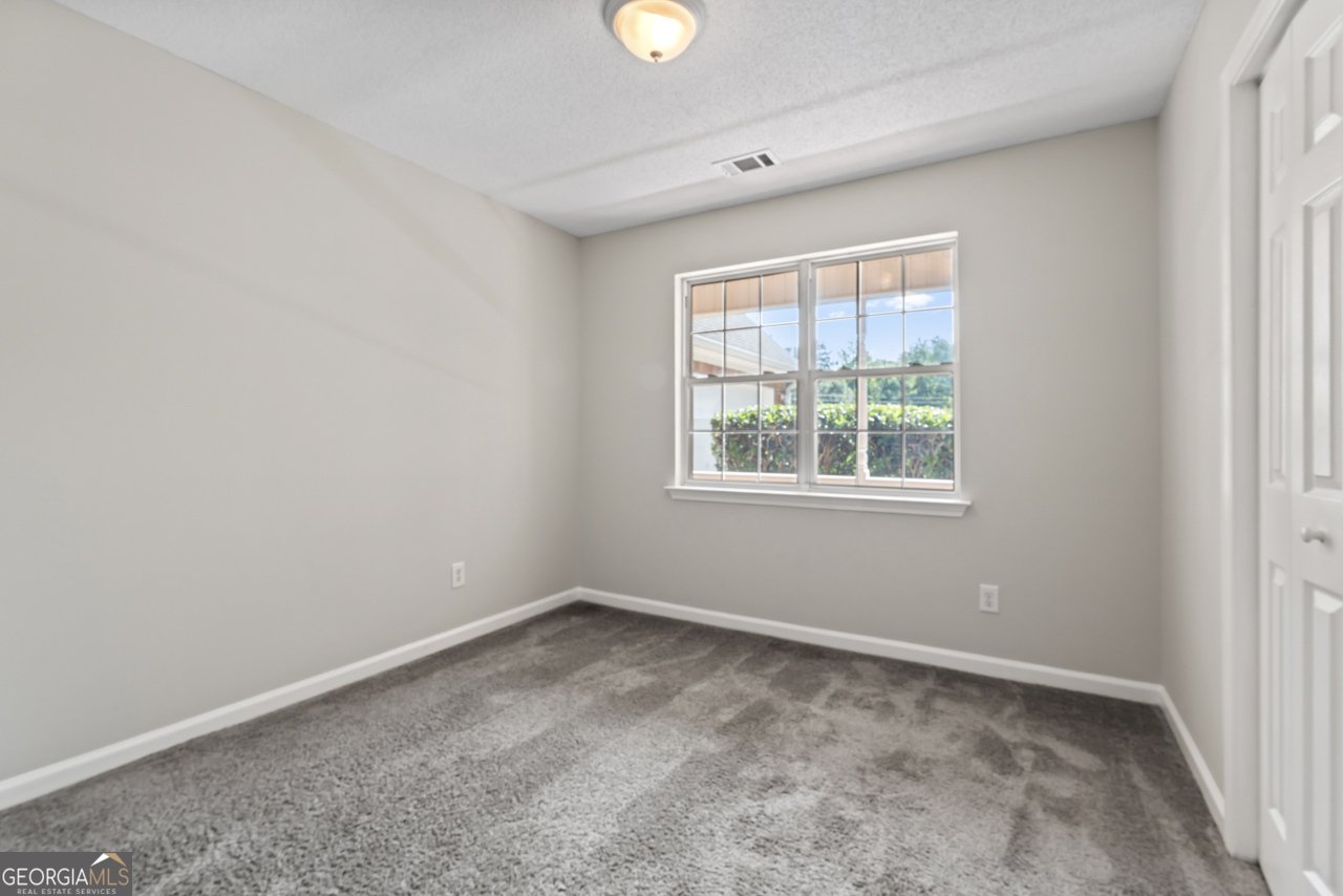 217 Crystal Court Hampton - 18