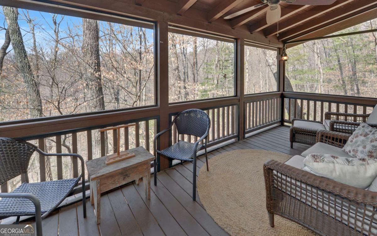184 Smith Hill Road Cherry Log - 28