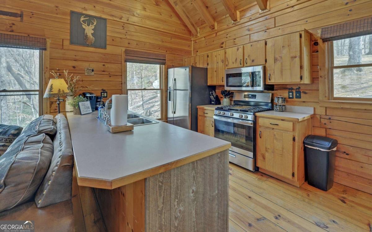 184 Smith Hill Road Cherry Log - 7