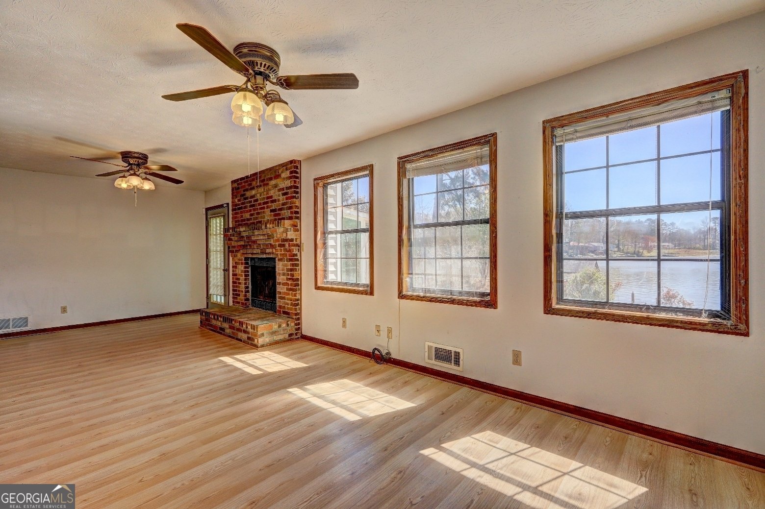 342 Lakeshore Drive Stockbridge - 17
