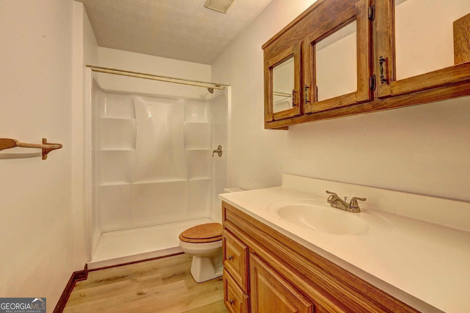 342 Lakeshore Drive Stockbridge - 39